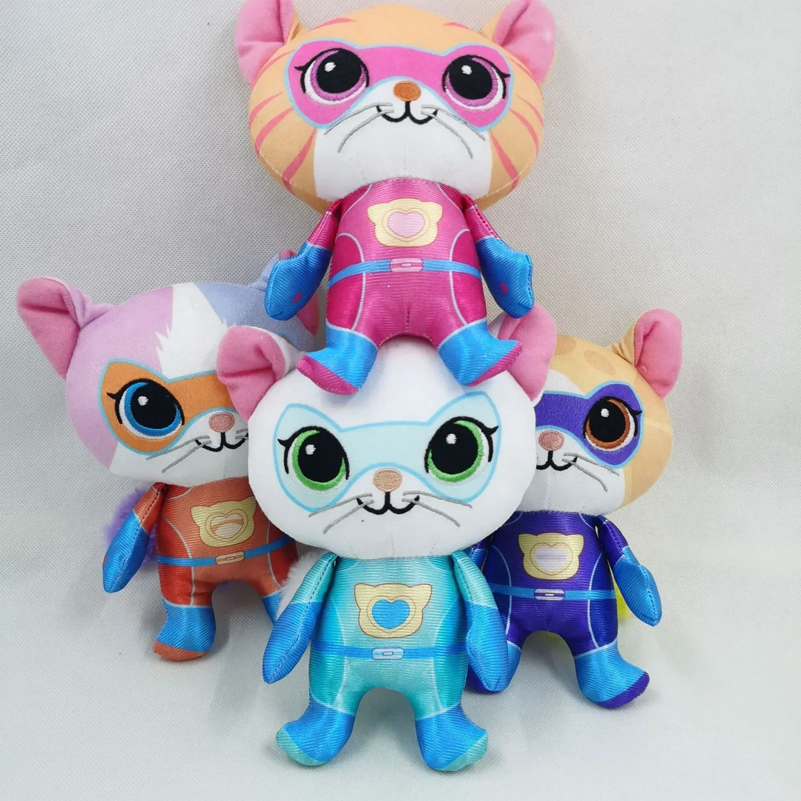4pcs Super Kitties Team Anime  - Kids Toys Yellow recension och pris